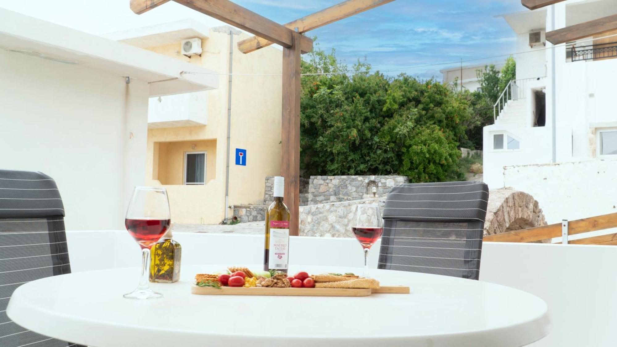 Joanna'S Holiday Home Sellia  Bagian luar foto